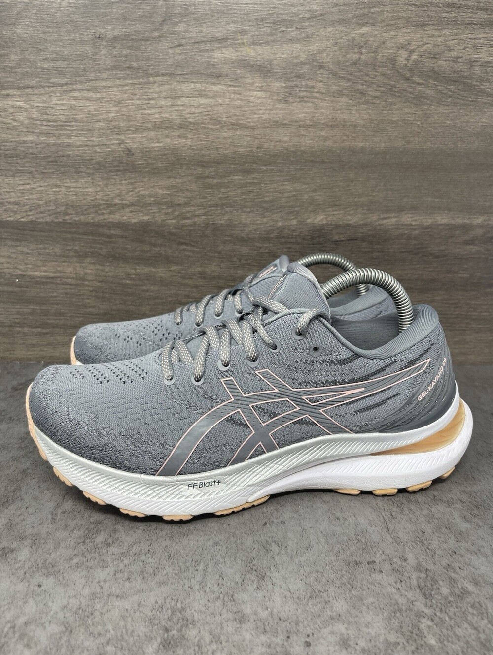 ASICS Gel Kayano 29 Slate Grey Champagne Size 8.5 Womens Running Shoes 1012B272